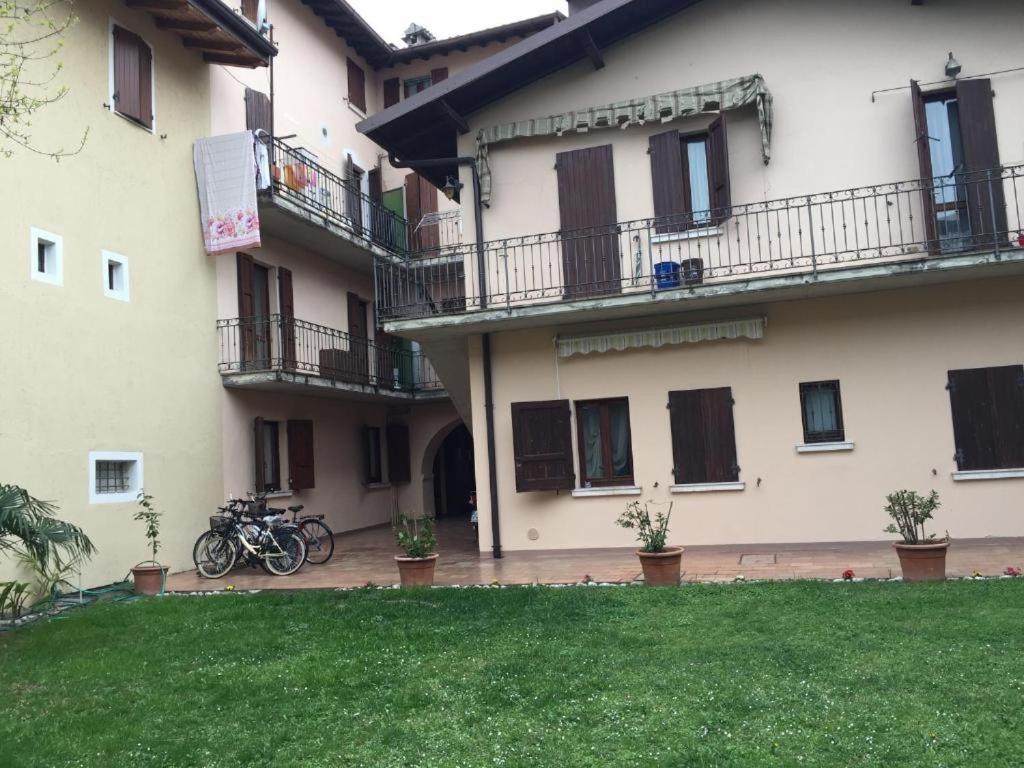Clo Apartment Toscolano Maderno Eksteriør billede