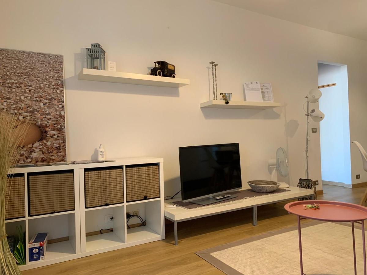 Clo Apartment Toscolano Maderno Eksteriør billede